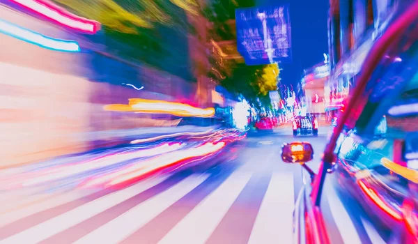 Motion blurred drive through the city — Stock Photo, Image