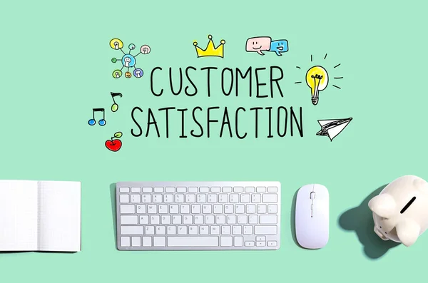 Customer satisfaction with a computer keyboard — Stock Photo, Image