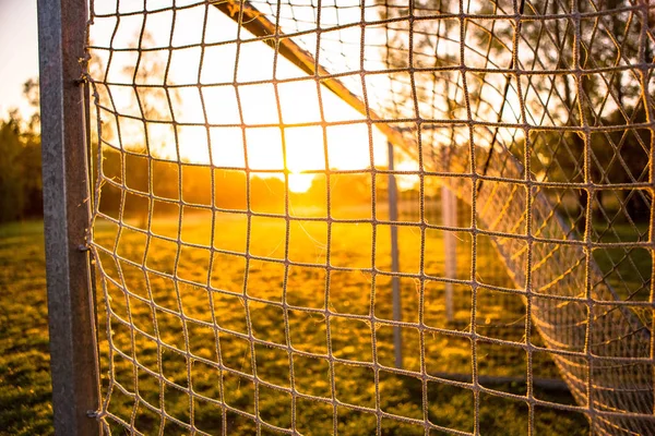 日の出14のサッカーゴール — ストック写真