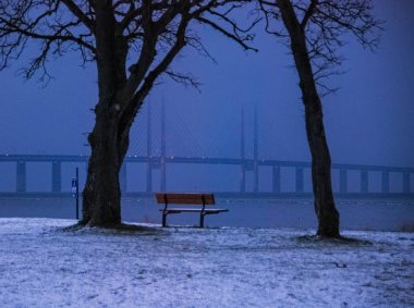 The resund bridge between Malm and Denmark in the winter
