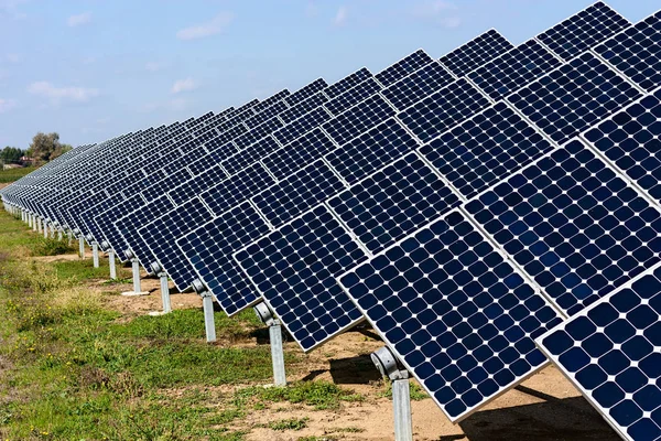 Photovoltaic Panels Solar Panel Produce Clean Sustainable Renewable Energy Alternative — Stock Photo, Image