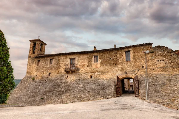 Wejście Zabytkowych Zamku Torre Del Colle Włoski Średniowiecznej Twierdzy Prowincji — Zdjęcie stockowe