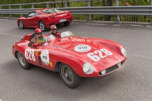 Coche Carreras Vintage Ferrari 500 Mondial 1955 Rally Mille Miglia —  Fotos de Stock