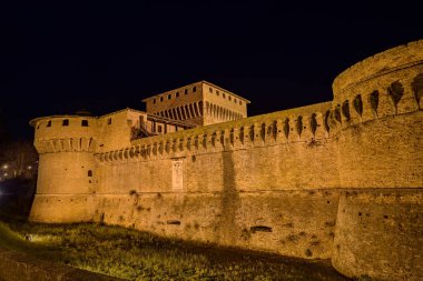 Forli, Emilia Romagna, İtalya: eski kale, Caterina Sforza, gece, İtalyan Ortaçağ Kalesi