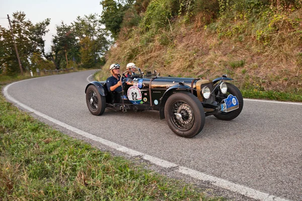 Vintage British Sports Car Alvis Special 1939 Classic Car Race — стоковое фото