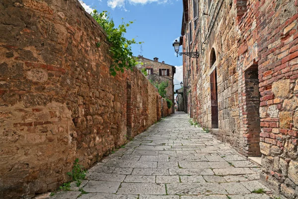 意大利托斯卡纳的小胡同 老城的狭窄小巷 托斯卡纳中世纪城镇风景如画的古老小巷 — 图库照片