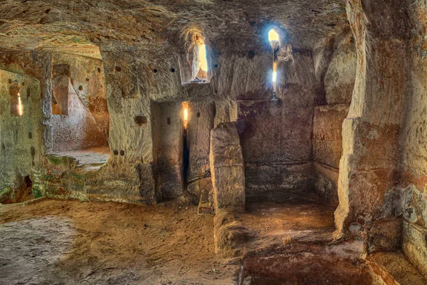 Matera Basilicata Italië Interieur Van Een Oude Grotwoning Uitgehouwen Rots — Stockfoto