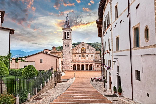 Spoleto Umbrien Italien Den Medeltida Katedralen Santa Maria Assunta Exempel — Stockfoto