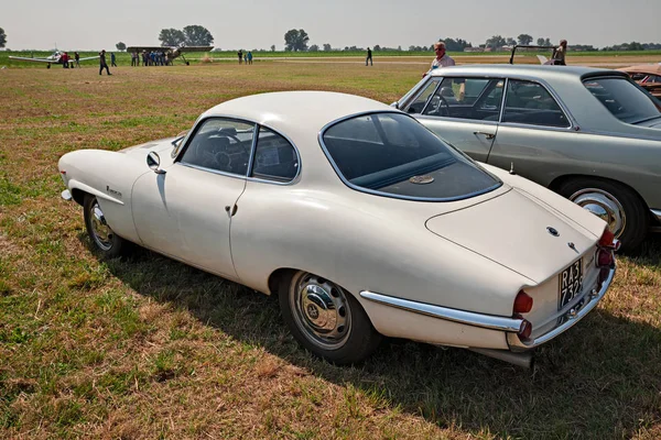 Vintage Włoski Samochód Alfa Romeo Giulia Sprint Speciale 1600 1964 — Zdjęcie stockowe