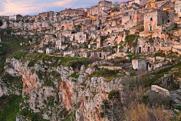 Matera Basilicata Itálie Krajina Starého Města Zvané Sassi Matera Jeskynní — Stock fotografie