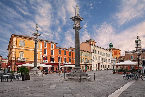 라벤나, 에밀리 아 로마 냐, 이탈리아:는 주요 광장 포폴로 광장 로열티 프리 스톡 이미지