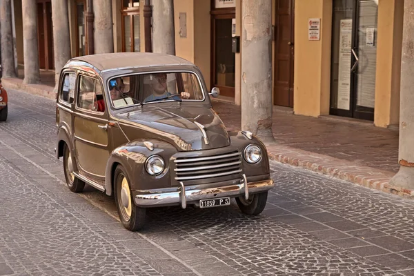 Vintage Fiat 500 Topolino Belvedere Dos Anos Rali Clássico Citta — Fotografia de Stock