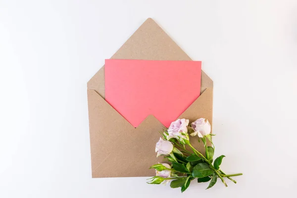 Flower Series Soft Purple Rose Flower Green Leaves Craft Envelope — Stock Photo, Image