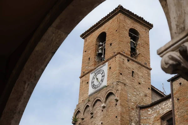 Sant Antonio Εκκλησία Καμπαναριό Teramo Περιοχή Αμπρούτσο Ιταλία — Φωτογραφία Αρχείου