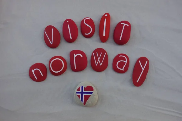 Bezoek Noorwegen Met Nationale Vlag Met Gekleurde Zee Stenen Witte — Stockfoto