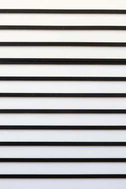 siyah ve beyaz paralel çizgiler ile soyut modern desen. Tasarım için boş alan.