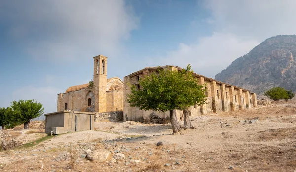 Monasterio Abandonado Abandonado Panayia Katharon Las Montañas Pentadakylos Norte Chipre —  Fotos de Stock