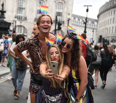 İnsanlar Pride Parade 2019 Londra City, Ingiltere de parading