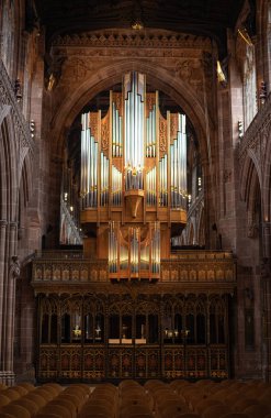 Manchester Katedrali iç detayları