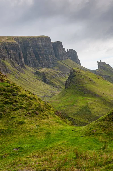 Skye-sziget a quiraing hegycsúcson — Stock Fotó