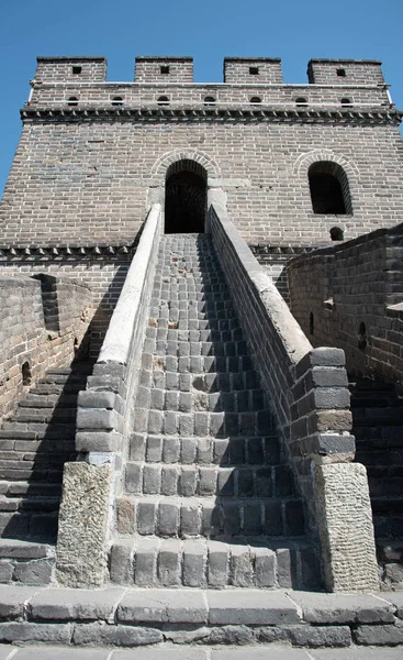 La Gran Muralla de China en la Sección Mutianyu fuera de Beijing — Foto de Stock