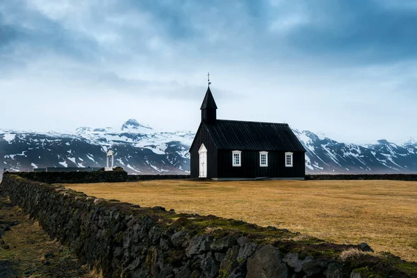 Slavný Malebný Černý Kostel Budir Poloostrově Snaefellsnes Západním Islandu — Stock fotografie