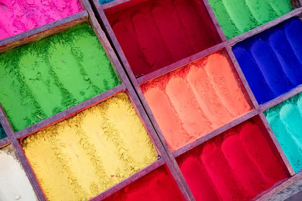Verzameling Pigmenten Van Verschillende Poederkleuren Voor Het Kleurrijke Holi Festival — Stockfoto
