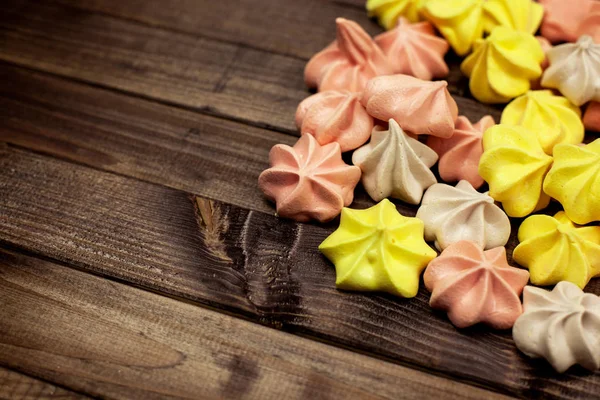 Çok renkli mini beze ahşap yüzey, en iyi görünüm. Metin için yer.