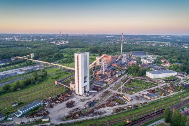 Kömür madeni havadan görünümü. Zabrze, Silesia, Polonya