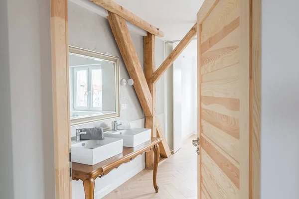 White Wash Basins Loft Bathroom Modern Bright Attic Apartment — Stock Photo, Image