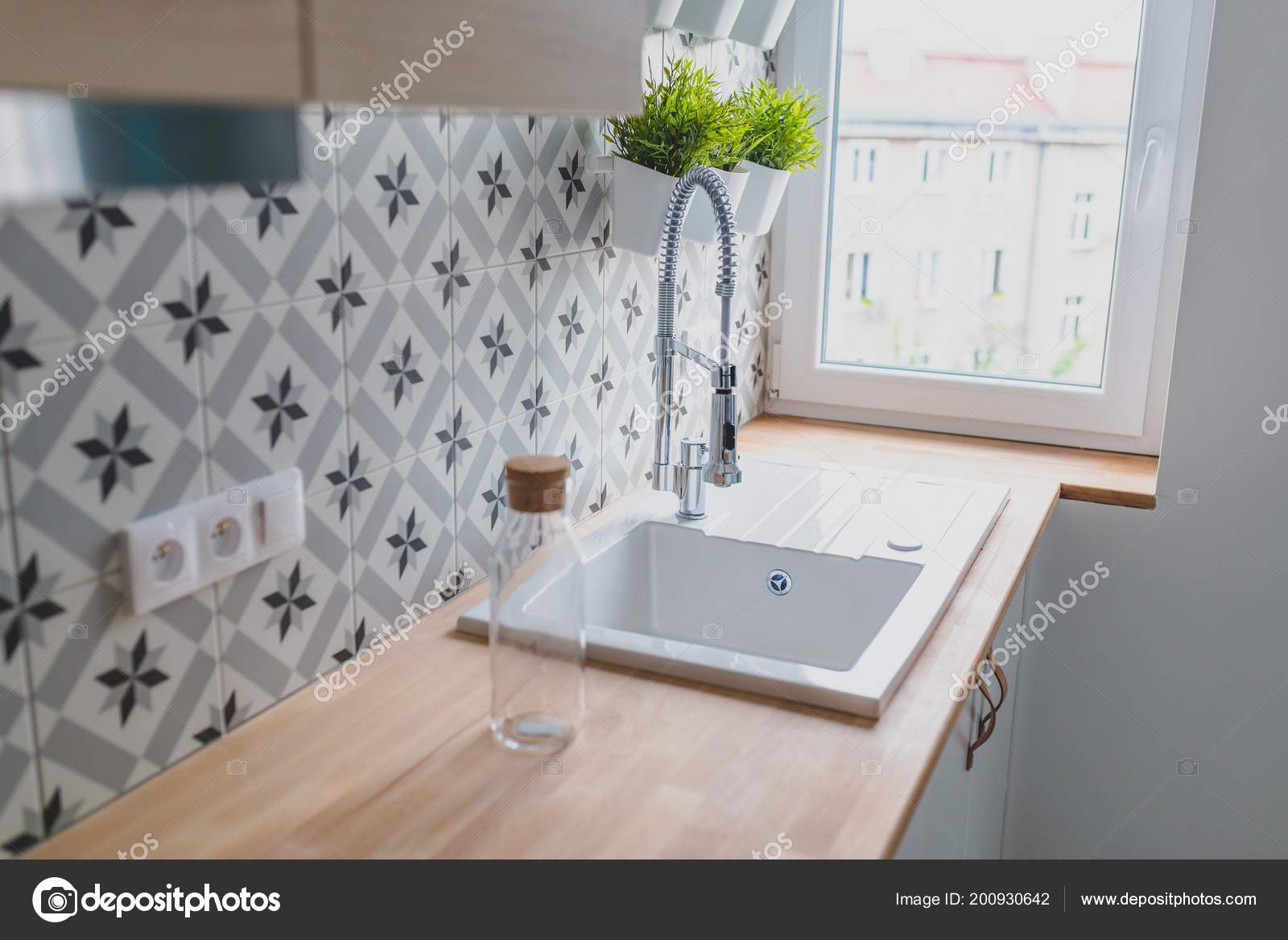 White Kitchen Sink Chrome Faucet Open Bright