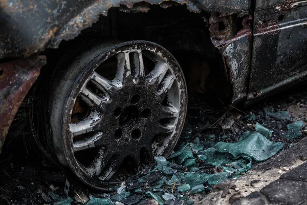 Burnt Car Road Burnt Tire Molten Glass Car Accident — Stock Photo, Image