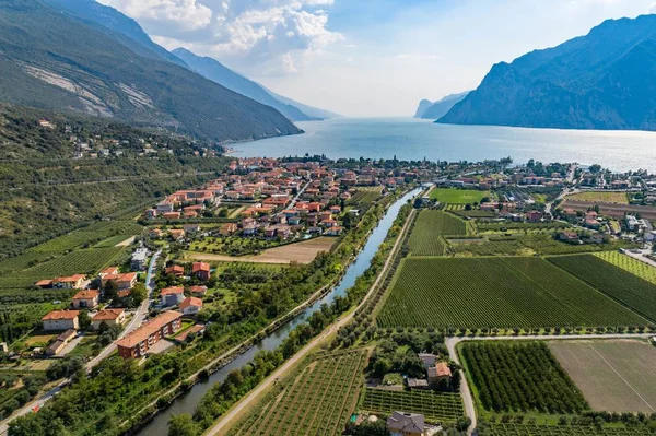 Letecký Pohled Město Nago Torbole Řeky Sarca Nago Torbole Italské — Stock fotografie