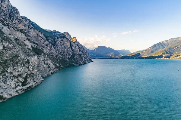 Luchtfoto Drone Weergave Van Wegen Tunnels Het Gardameer Italië Limone — Stockfoto