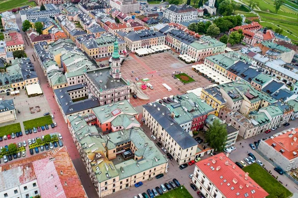 Drone view on Zamosc old town and city main square with town hall — Stock Photo, Image