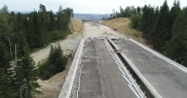 公路和高架桥施工的无人机空中视频 — 图库视频影像