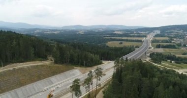 Yol ve viyadükt inşaat drone hava video