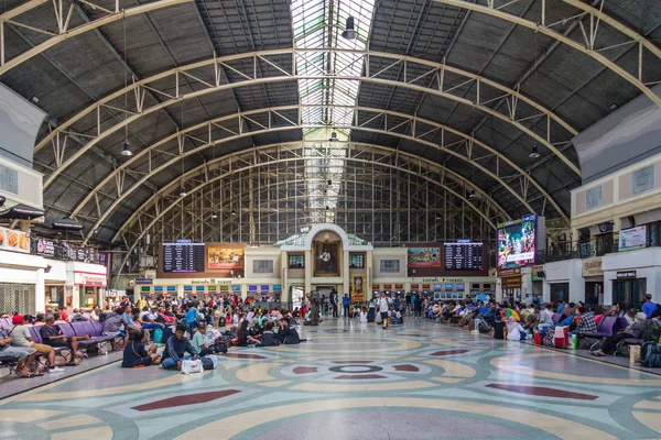 Bangkok Thailand 19Th March 2018 Main Waiting Hall Hua Lamphong — Stock Photo, Image