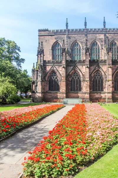 Chester Inghilterra Agosto 2016 Cattedrale Giardini Dal 1541 Sede Del — Foto Stock