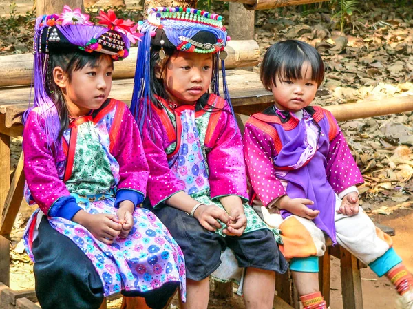 Chiang Mai Thailand 19Th February 2005 Hill Tribe Children Sat — Stock Photo, Image