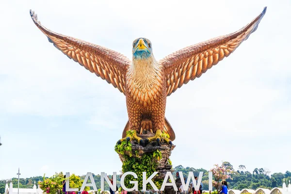 Kartal Heykeli Kartal Meydanı Kuah Langkawi Malezya Önden Görünümü — Stok fotoğraf
