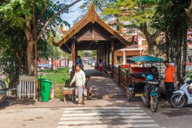 Kapalı köprü Nehri