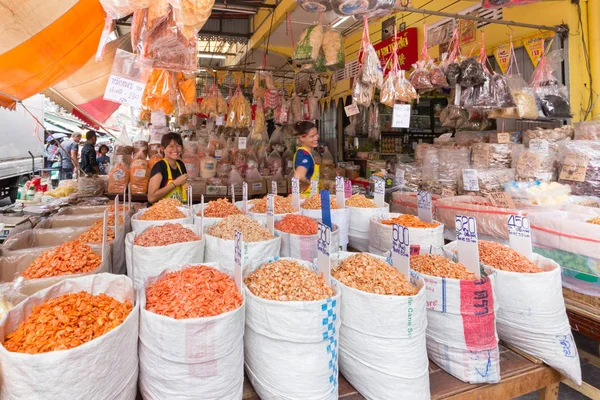 Trockenfutterstand in Chinatown, Bangkok, Thailand — Stockfoto