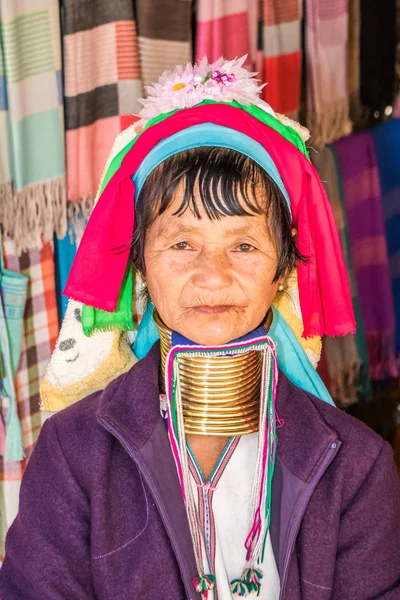 Karen long necked woman — Stock Photo, Image