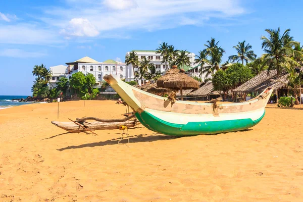 Playa con barcos — Foto de Stock