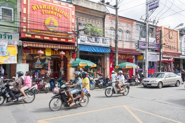 Scène de rue vieux Phuket Town, Thaïlande — Photo