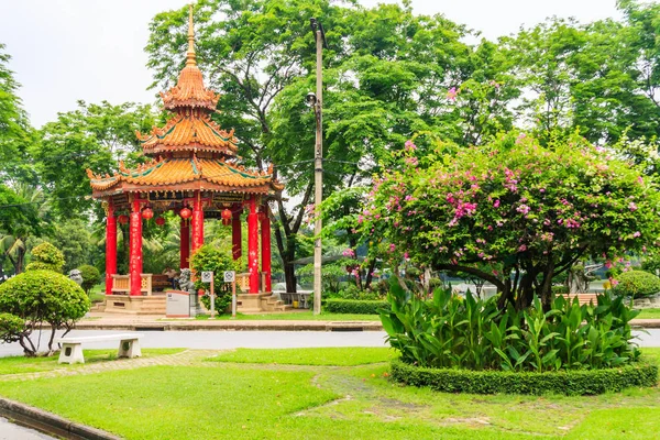 ルンピニ公園の中国館. — ストック写真