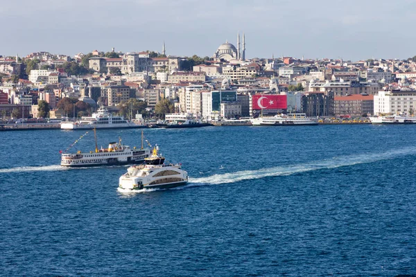 Ferry on Bosphorous — Stock Photo, Image