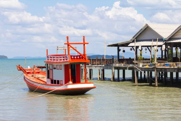 Vissersboot Afgemeerd Koh Lanta Krabi Thailand — Stockfoto