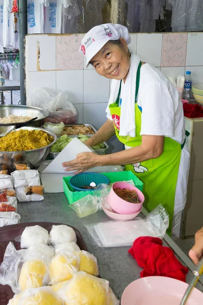 Phuket Thajsko Říjen 2015 Žena Připravuje Vegetariánská Jídla Každoroční Phuketský — Stock fotografie